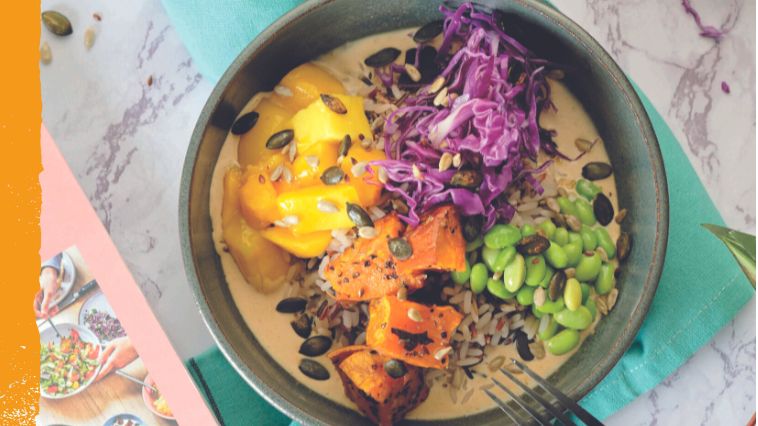BOWL RIZ SAUVAGE PATATE DOUCE SAUCE CACAHUÈTE