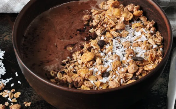 MOUSSE CHOCOLAT GRANOLA by Benoît Castel