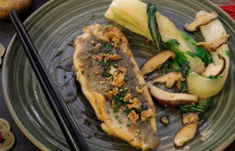 POISSON À LA PÉKINOISE