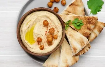 PAIN PITA, HOUMOUS & POIS CHICHES CARAMELISÉS