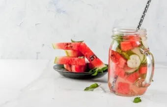 EAU AROMATISÉE PASTÈQUE CONCOMBRE MENTHE