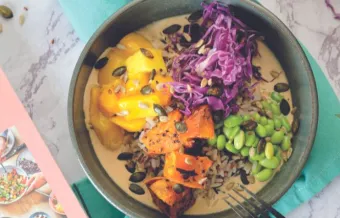 BOWL RIZ SAUVAGE PATATE DOUCE SAUCE CACAHUÈTE