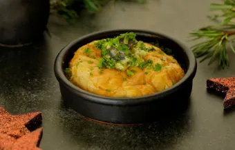 CASSOLETTES D'ESCARGOTS FONDUE DE POIREAU EN CROÛTE