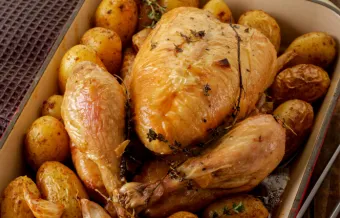 POULET RÔTI ET POMMES GRENAILLE