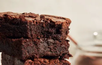BROWNIES FONDANTS BANANE CACAHUÈTES