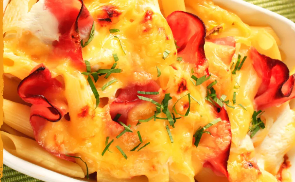 GRATIN DE PENNE JAMBON VACHE QUI RIT